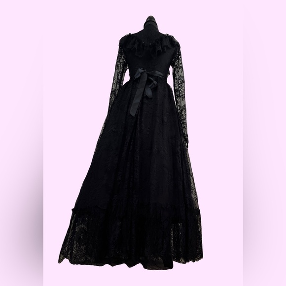 WIDOW NightFall Descent Victorian Vintage Style Sheer Lace Maxi Dress - Picture 4 of 6